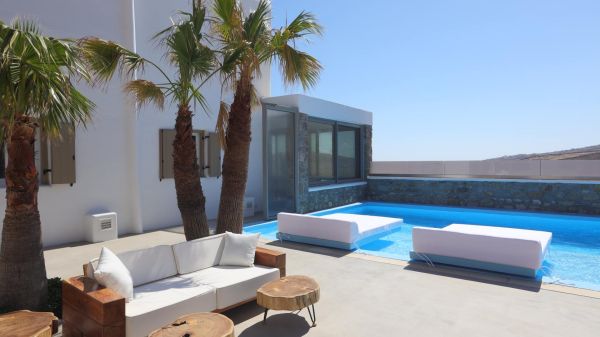3 BD PRIVATE POOL - KANTOUNIA